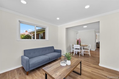 24821 Almond Ave, Eastpointe, MI 48021 - photo 6