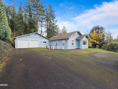 1572 NE Arcadia Dr, Toledo, OR 97391 - photo 3