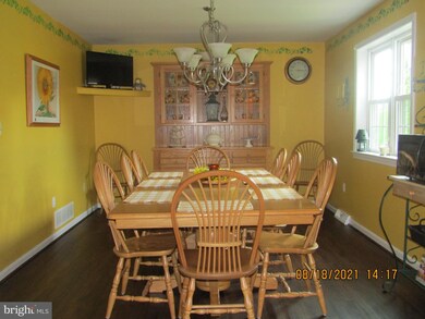 3177 Horseshoe Pike, Honey Brook, PA 19344 - photo 7