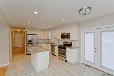 464 Grooms Rd, Clifton Park, NY 12065 - photo 3