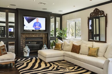 45 Ettl Ln unit 204, Greenwich, CT 06831 - photo 4