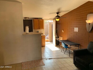B - GREAT ROOM