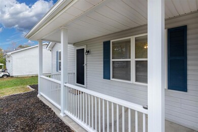 557 Huntleigh Ct, Farmington, MO 63640 - photo 3