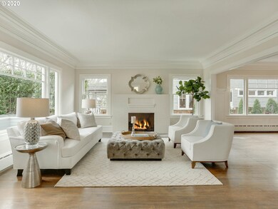 Living Room/Dining Room