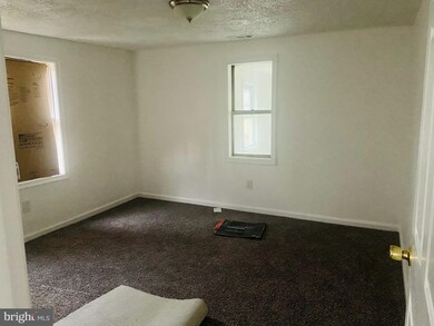 224 Elizabeth Ave, Brooklyn, MD 21225 - photo 6