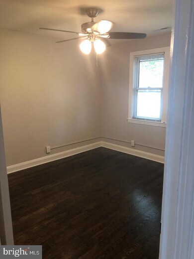 6127 Chinquapin Pkwy unit 2, Baltimore, MD 21239 - photo 7