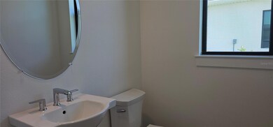 2625 Waterfront Cir, Sarasota, FL 34240 - photo 6