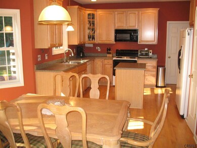 85 Cobble Hill Dr, Gansevoort, NY 12831 - photo 3