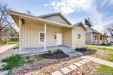 210 Cadwallader St, San Antonio, TX 78212 - photo 2