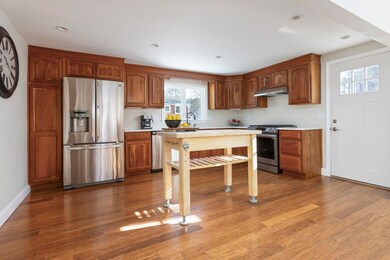 61 Newell Rd, Yarmouth, ME 04096 - photo 3