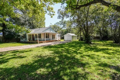 603 Malone St, Tomball, TX 77375 - photo 3