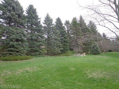 254 Ridgewood Ct, Ionia, MI 48846 - photo 5