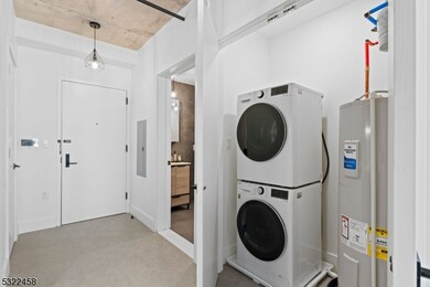 59 Mcwhorter St, Newark, NJ 07105 - photo 5