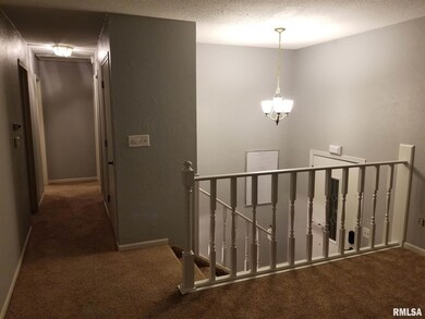 2433 W 59th St, Davenport, IA 52806 - photo 5