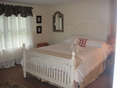 1G Bass St unit 1G, Newmarket, NH 03857 - photo 5