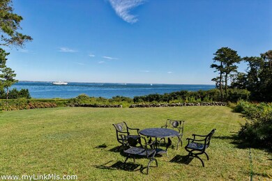 137 Massasoit Ave, Vineyard Haven, MA 02568 - photo 3