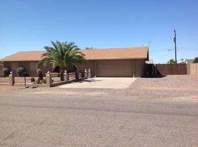 Front w/ RV Gate