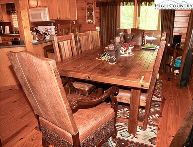 311 Flag Branch dining area.