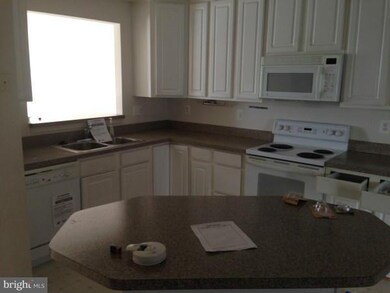 122 Arbor Vista Ln, Owings Mills, MD 21117 - photo 6