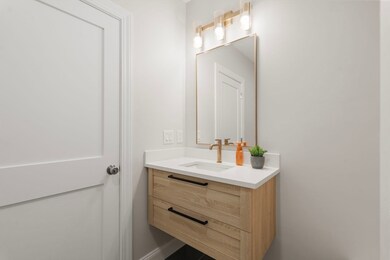 587 E Broadway unit 3, Boston, MA 02127 - photo 7