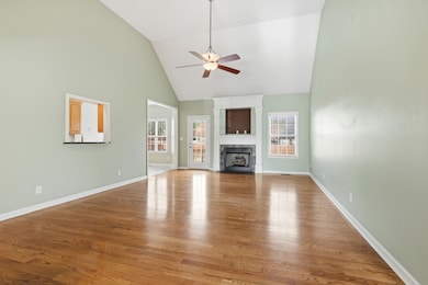 2706 Maylon Dr, Murfreesboro, TN 37128 - photo 5