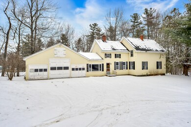 209 Lincoln Ave, Gardiner, ME 04345 - photo 2