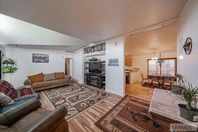 492 N 1100 W, Blackfoot, ID 83221 - photo 6