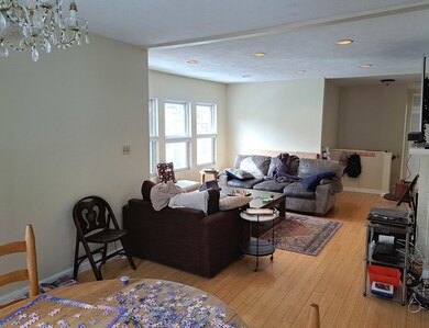 33 Beaconsfield Rd unit 2, Brookline, MA 02445 - photo 2