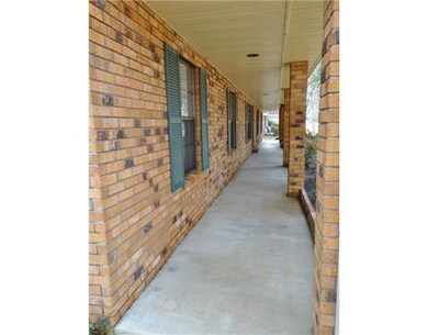 680 Goodacre St, Pineville, LA 71360 - photo 3