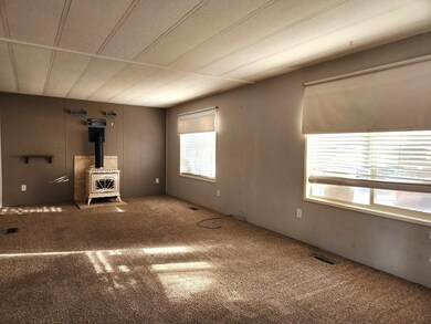 17 - living rm