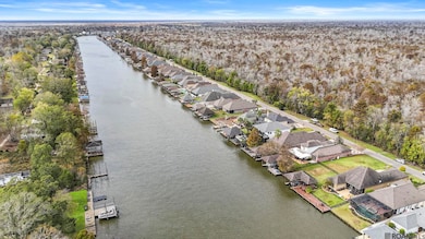 21179 Waterfront East Dr, Maurepas, LA 70449 - photo 3