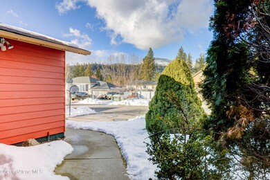 8604 W Oregon St, Rathdrum, ID 83858 - photo 3