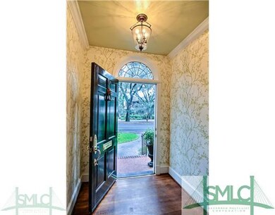 Foyer.