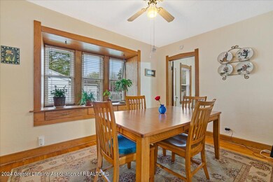 625 W Berry Ave, Lansing, MI 48910 - photo 6