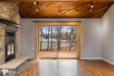 05-Living Room-ELKO0755