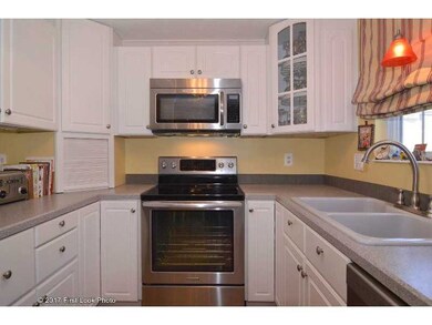 111 Smith Ave unit B7, Greenville, RI 02828 - photo 7