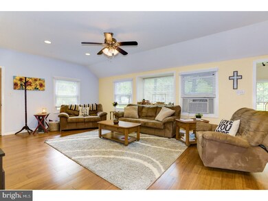 1517 Jacksonville Rd, Burlington Township, NJ 08016 - photo 4