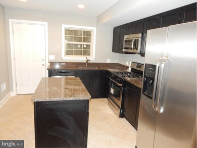 218 N Duncan St, Baltimore, MD 21231 - photo 4