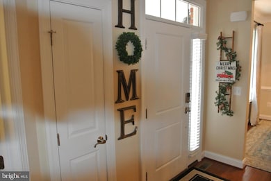 64 Steeplechase Dr, La Plata, MD 20646 - photo 4