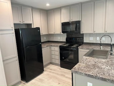 1601 S Airport Dr unit 356, Weslaco, TX 78596 - photo 5