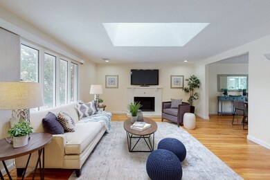 194 Pine Grove Ave, Newton Lower Falls, MA 02462 - photo 2