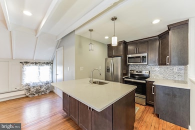 809 Mill Rd unit B, Bryn Mawr, PA 19010 - photo 3