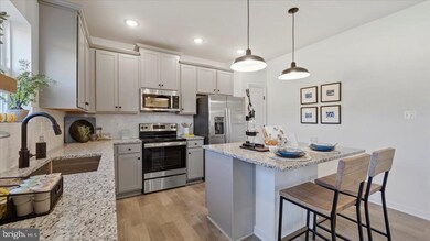 129 Perdiz Rd, Hedgesville, WV 25427 - photo 6