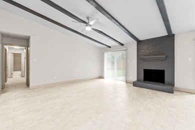 8414 Springtime Ln, Houston, TX 77075 - photo 7