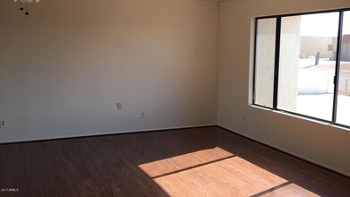 SPACIOUS GREAT ROOM