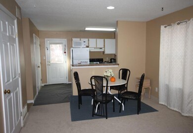 Dining & Kitchen 1509