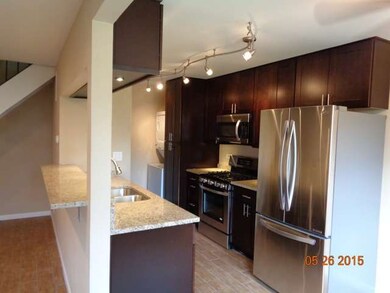 unlisted-address, Glendale Heights, IL 60139 - photo 5