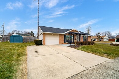 02_DaytonHomePhoto2_mls