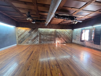 129 A N Jefferson St, Perry, FL 32347 - photo 3