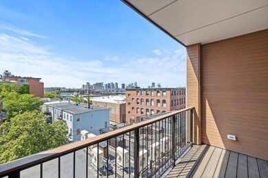 277 Border St unit PH502, Boston, MA 02128 - photo 5